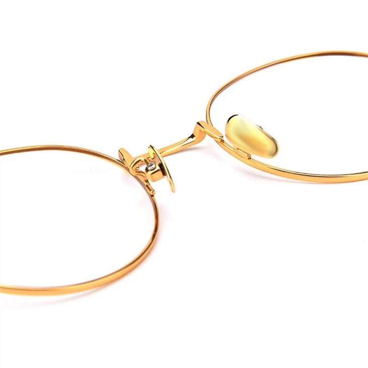 24K Gold Glasses in Titanium 24K Gold Glasses in Titanium